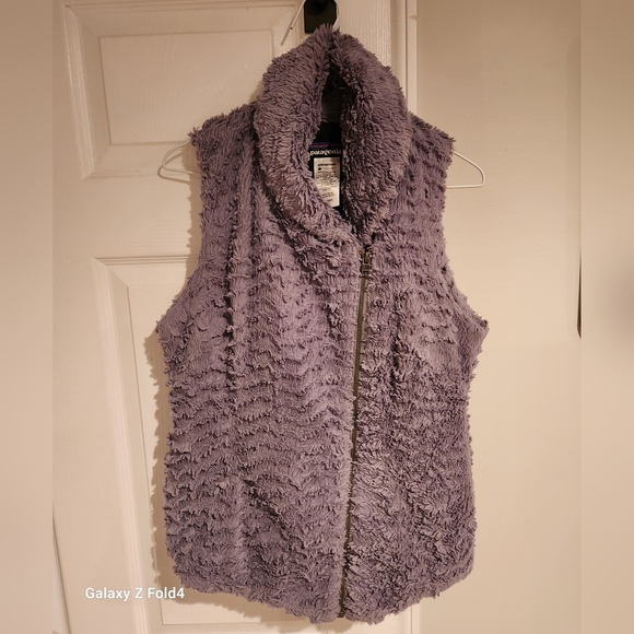 Patagonia Fuzzy Asymmetric Zip Up Teddy Vest Womens Medium Gray - Picture 1 of 6